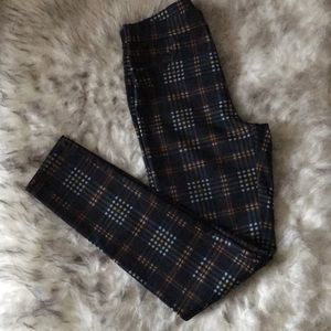 ❤️ NWOT Runaway Plaid Printed Leggings Sanctuary